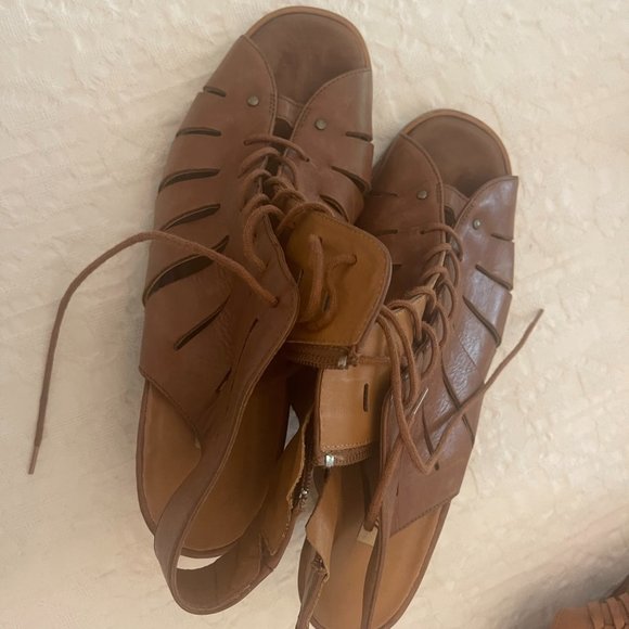 Paul Green - Brown Leather Cosmo Lace-Up Bootie - Very good condition - Picture 1 of 4